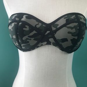 Underwire Camo Strapless Bikini Top
